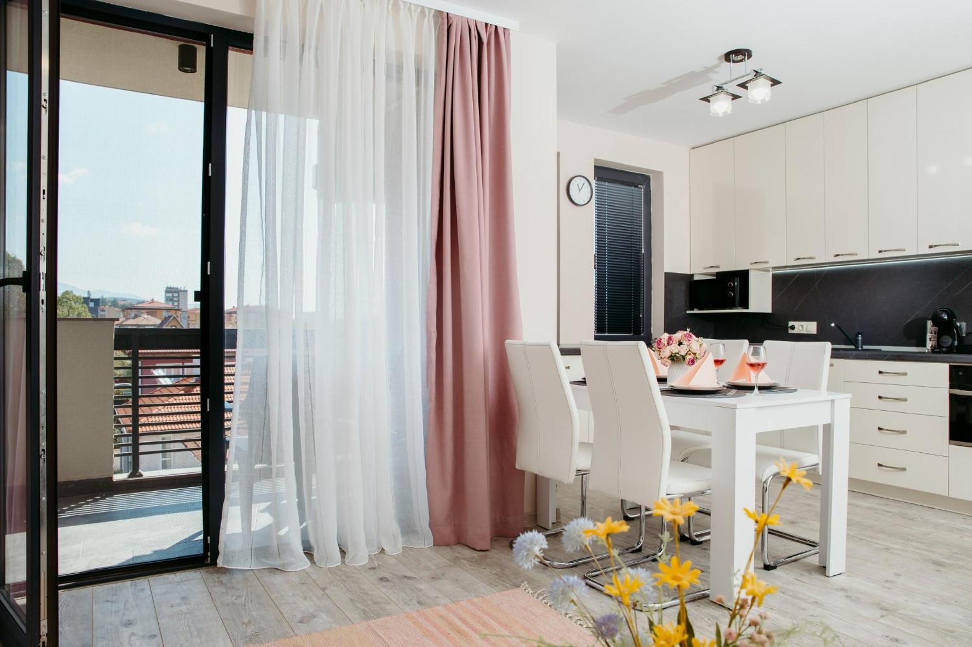 Rose Valley Apartment Kazanlak Kültér fotó